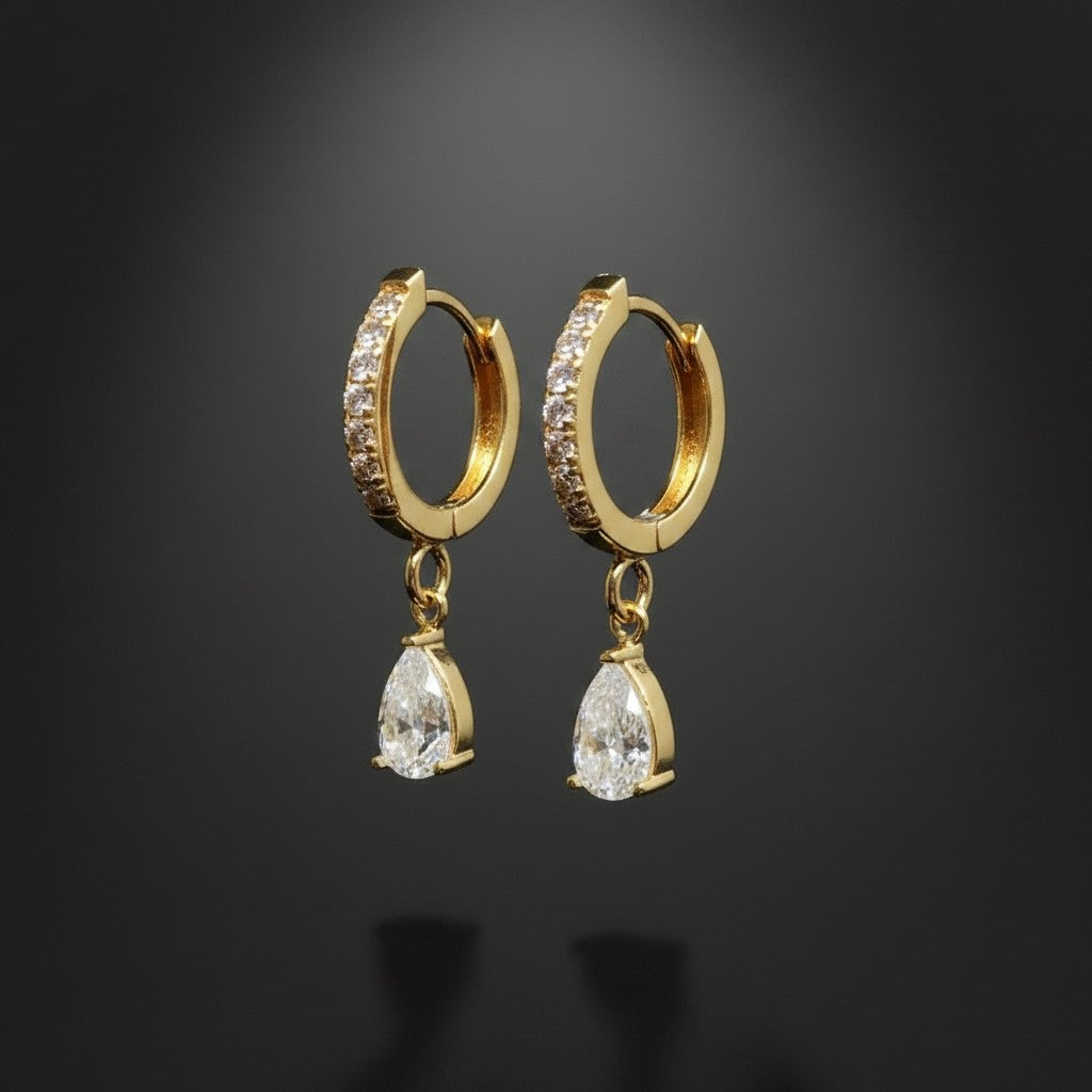 Faye Huggie Earring